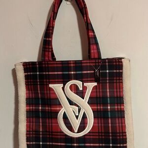 NWT Victoria's Secret Plaid VS Monogram Handle Holiday Tote Bag